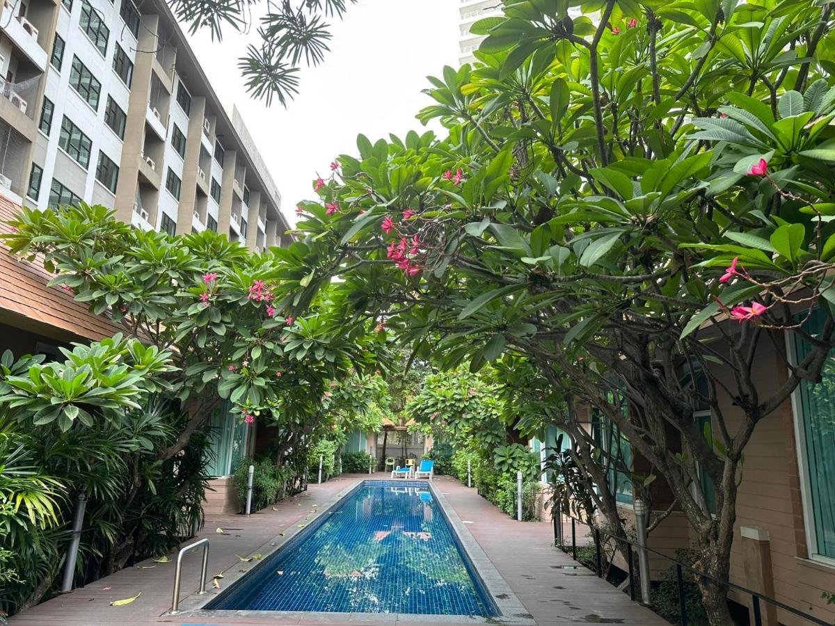 Hotel Bbhouse Pattaya Extérieur photo